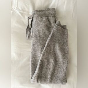 Cashmere Joggers